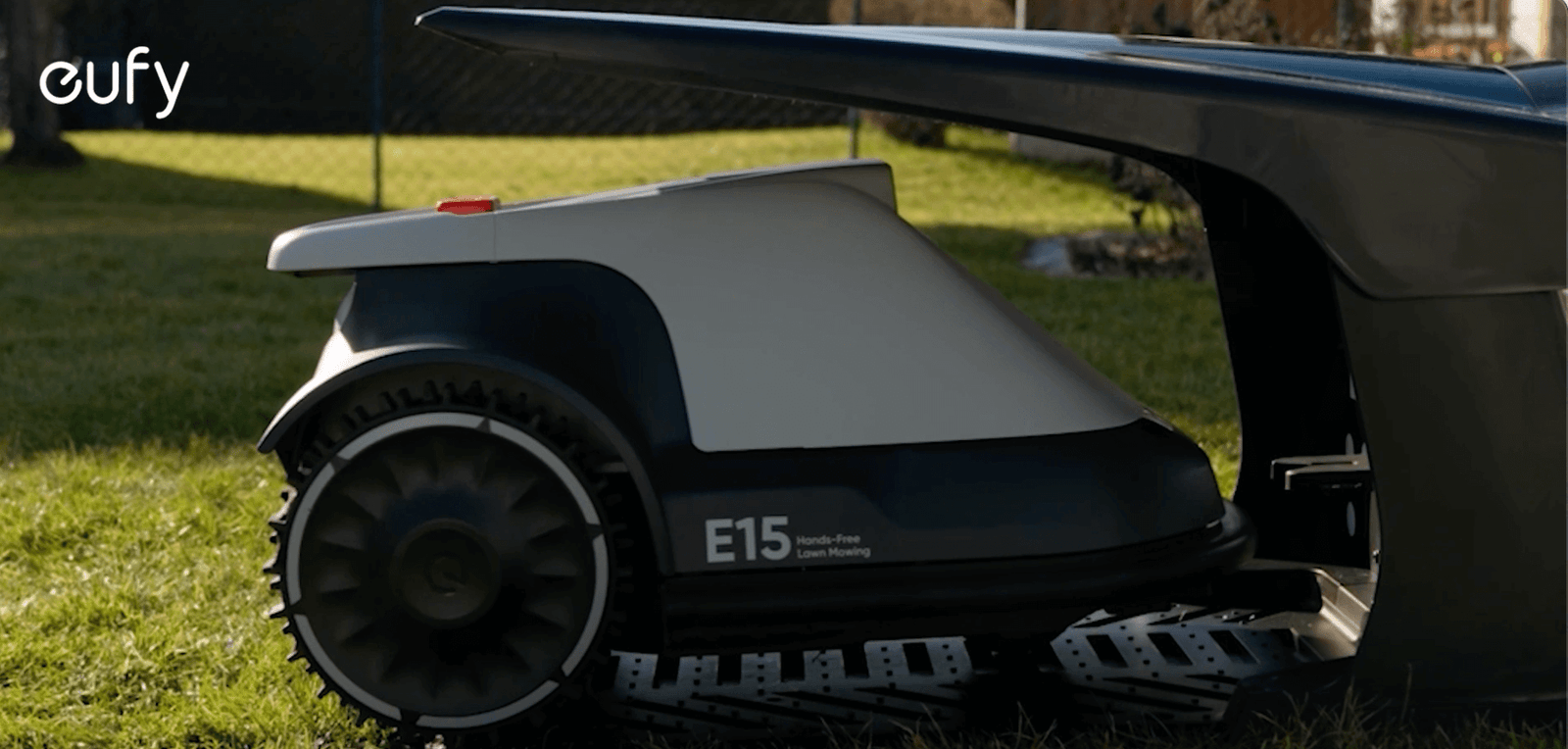 Mähroboter Garage: Anleitung zum Kauf oder selbstständigen Bau